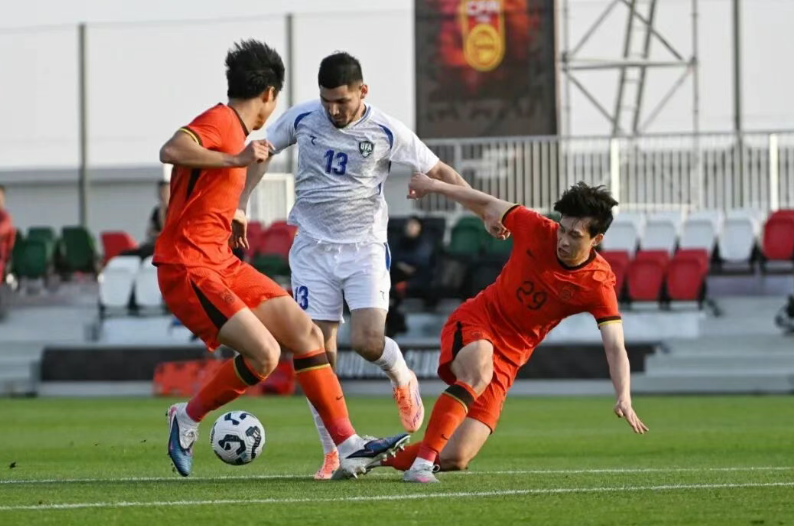 世界杯直播软件安装-邵佳一霸气！3位主帅不敢重用之人，被他激活，3场为国足轰进3球