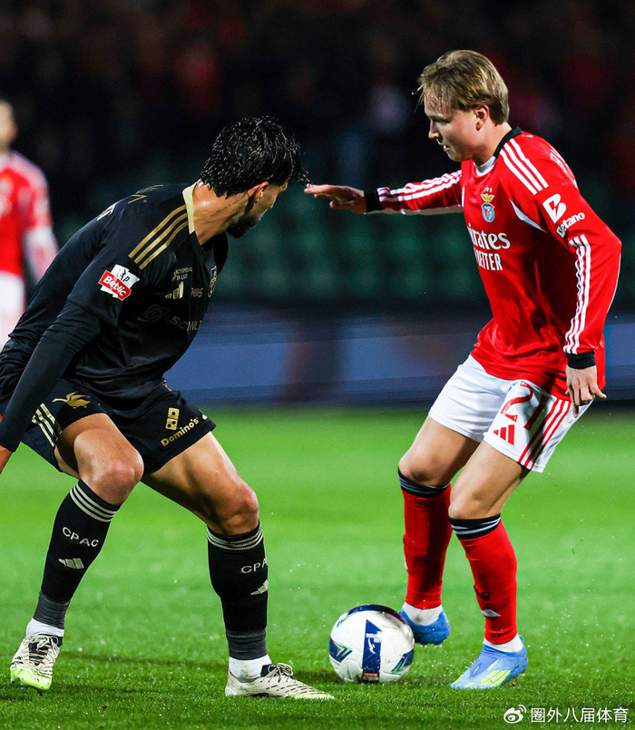 世界杯官方客户端-穆里尼奥葡超28轮不败！本菲卡1-1爆冷保级队！落后榜首7分争冠告急|何塞·穆里尼奥|卡萨皮亚|本菲卡足球俱乐部|劳塔罗-里奥斯|波尔图_新浪体育_新浪新闻